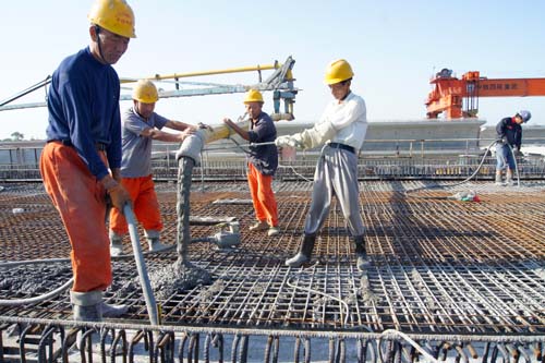 手動(dòng)布料機(jī) 手動(dòng)布料機(jī)